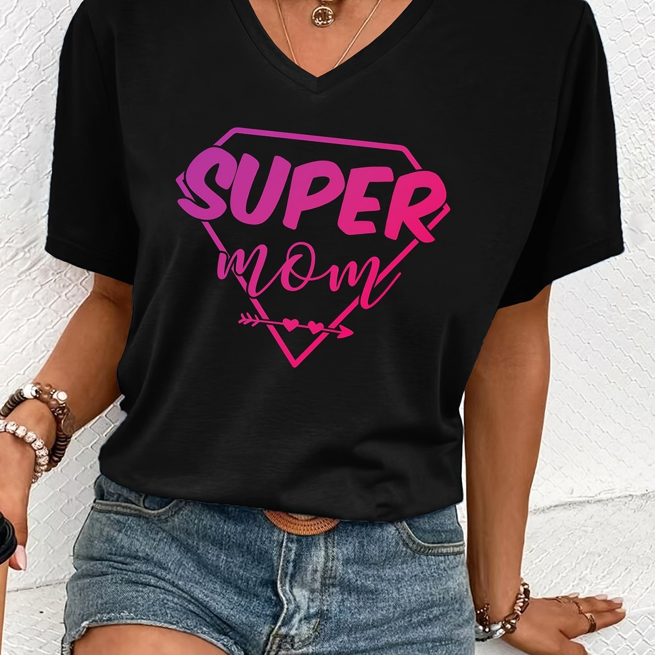 Super Mom Print Casual T-Shirt, V Neck Short Sleeves Versatile Top, Mother's Day Women's Comfy Tee