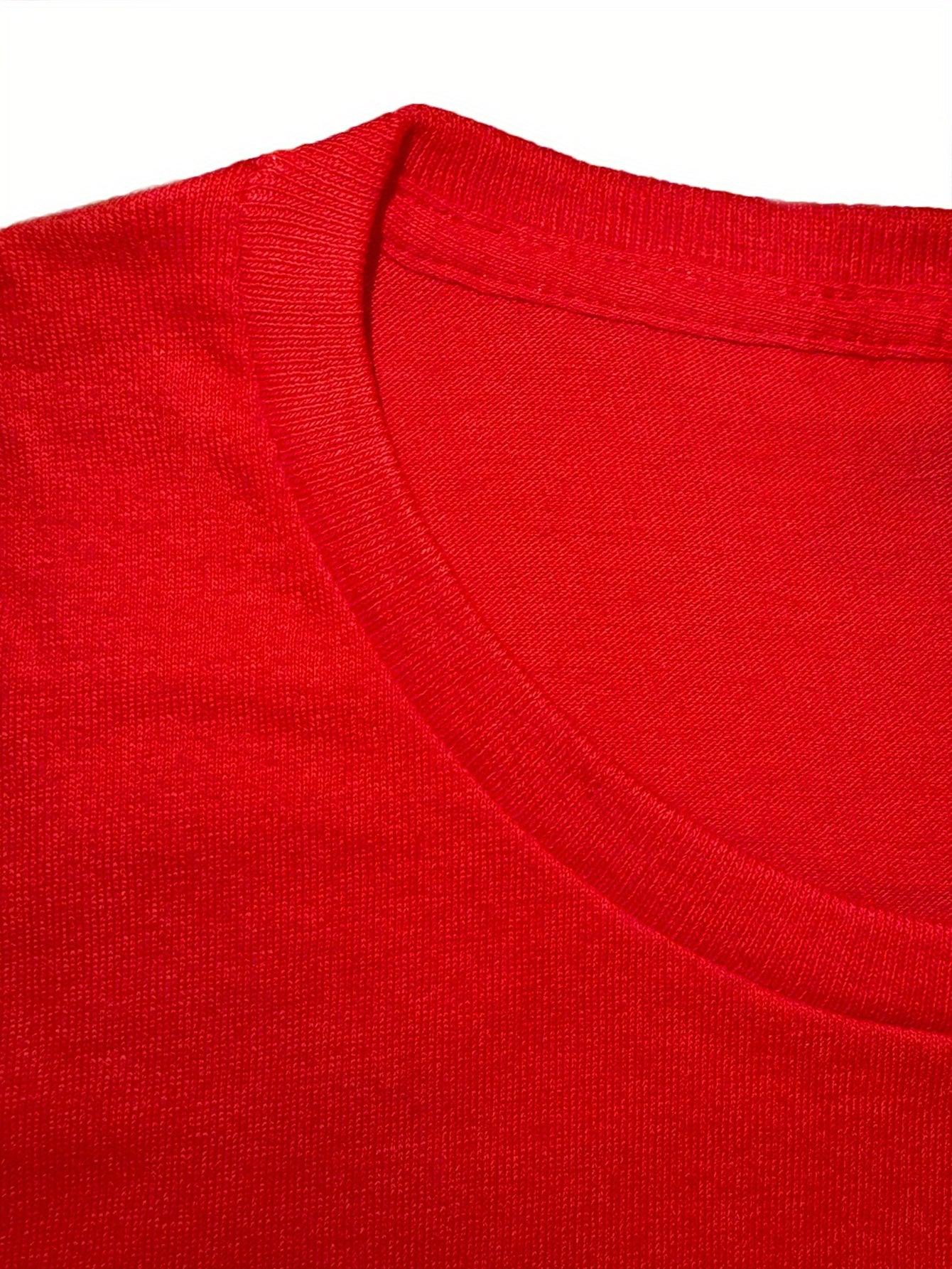 Chic Typographic Womens Tee - Comfy Cotton Crew Neck, Versatile Casual Spring & Summer Top