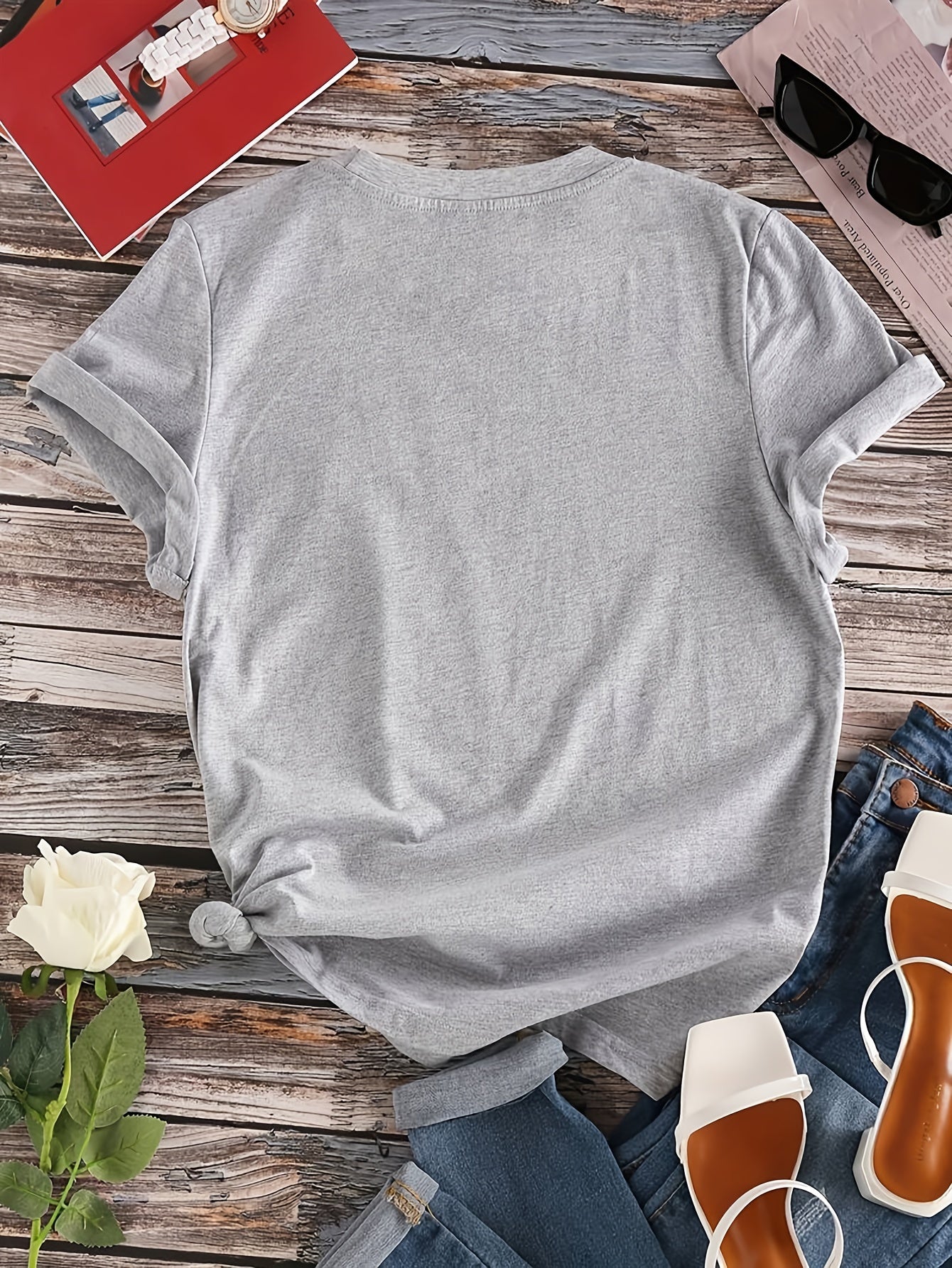 Whimsical Feline Tee - Classic Round Neck, Comfortable Short Sleeves, Versatile Sports Tee for Daily Wear or Athletic Activities - Ideal for Casual Womens Tops