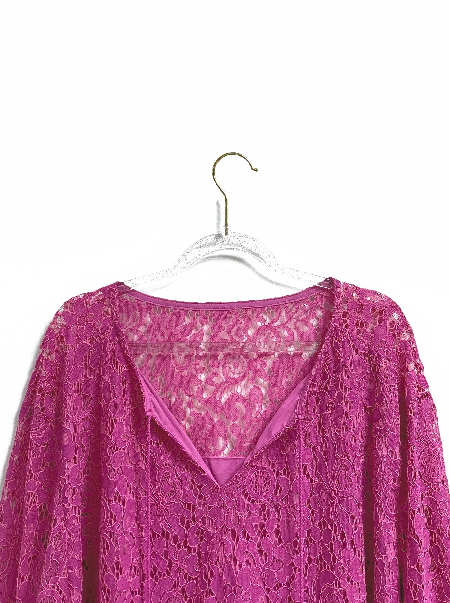 Plus Size Boho Blouse, Women's Plus Solid Lace Lantern Sleeve Tassel Trim V Neck Tunic Shirt Top