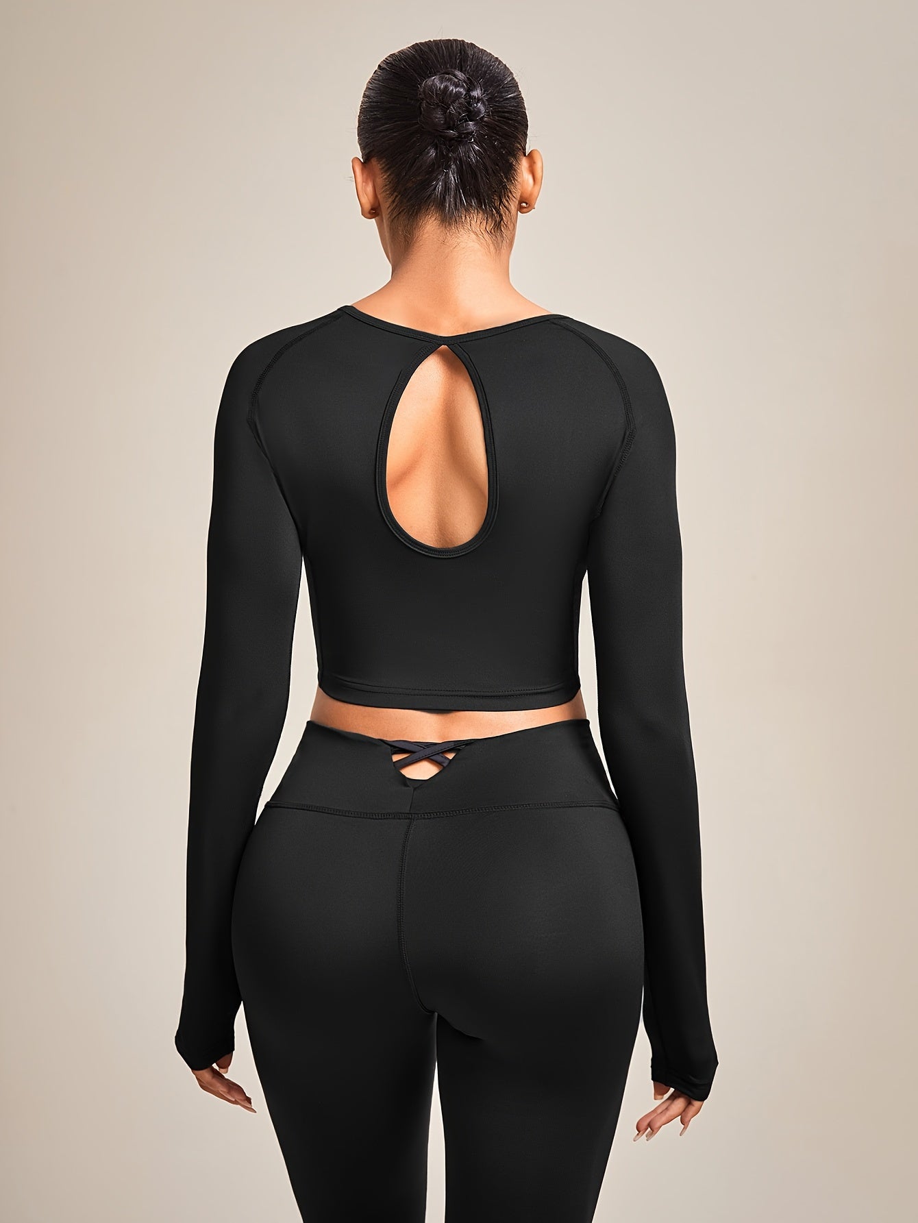 Solid Color Breathable T-Shirt, Long Sleeves Round Neck Slim Fit Yoga Top, Women's Comfy Tee