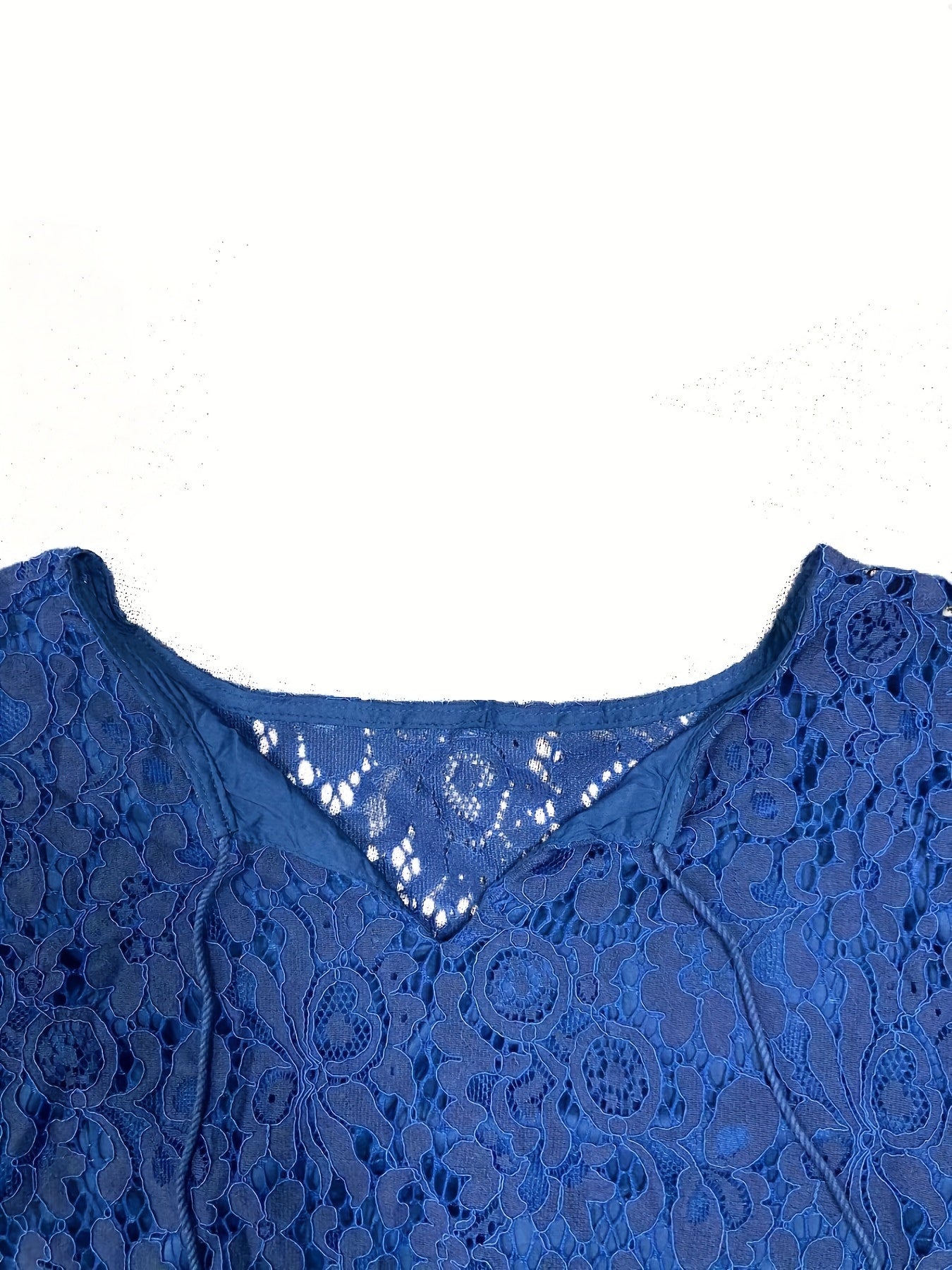 Plus Size Boho Blouse, Women's Plus Solid Lace Lantern Sleeve Tassel Trim V Neck Tunic Shirt Top