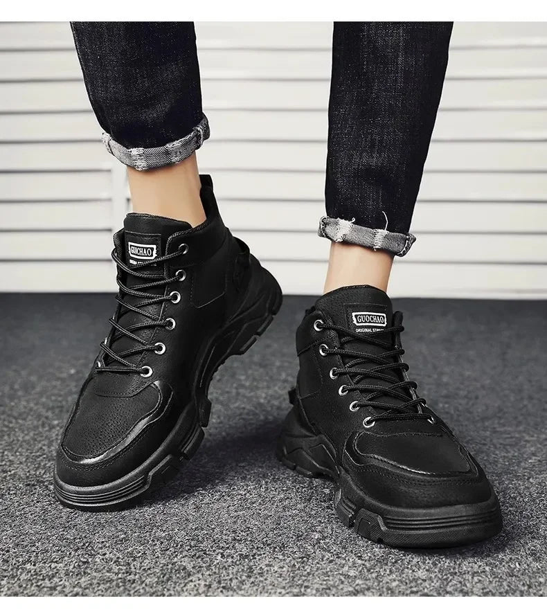 Men Shoes Four Seasons Short Boots New British Style Fashion Anti Slip Comfortable Mountaineering Boots Sports Casual Shoes