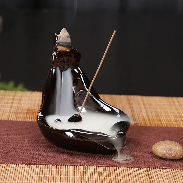 Free 20Pcs Incense cones Creative Home Decor Backflow Stick Incense Burner Ceramic Censer Home Decoration Use In Home Teahouse