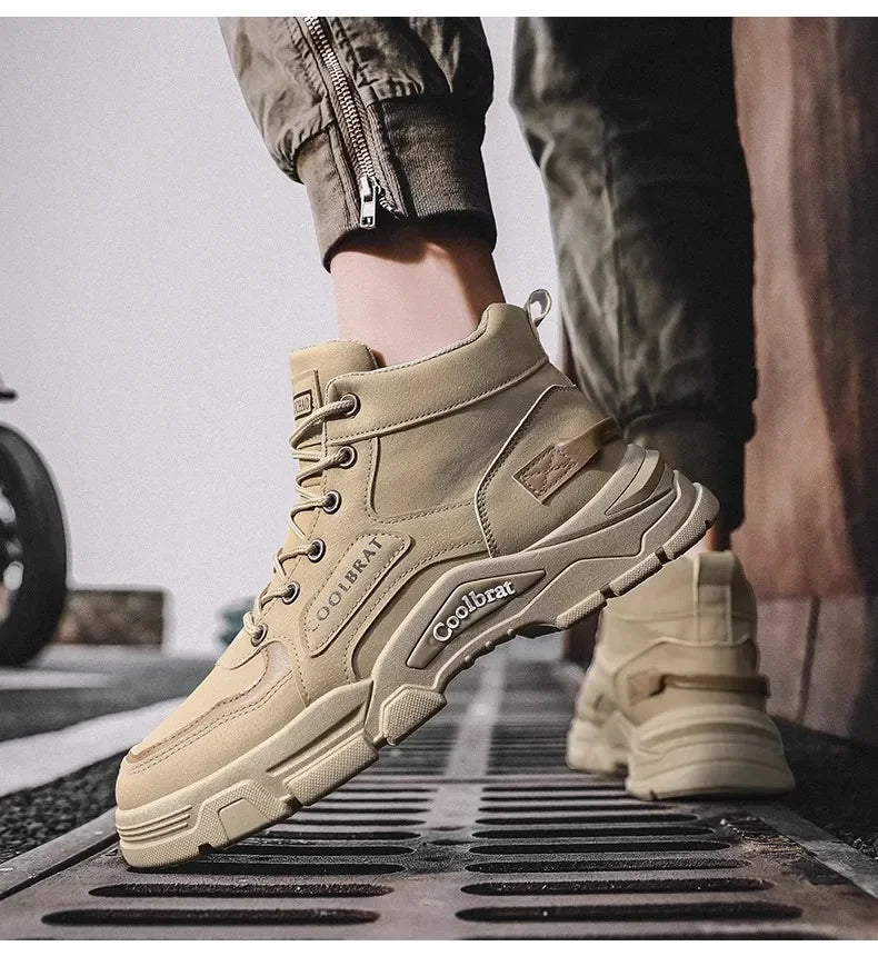 Men Shoes Four Seasons Short Boots New British Style Fashion Anti Slip Comfortable Mountaineering Boots Sports Casual Shoes