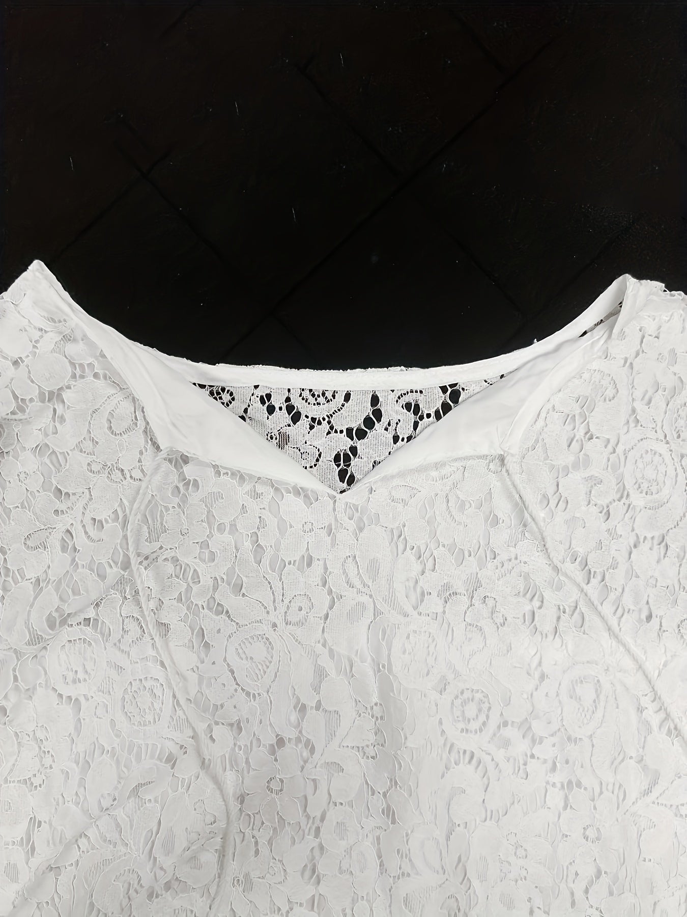 Plus Size Boho Blouse, Women's Plus Solid Lace Lantern Sleeve Tassel Trim V Neck Tunic Shirt Top