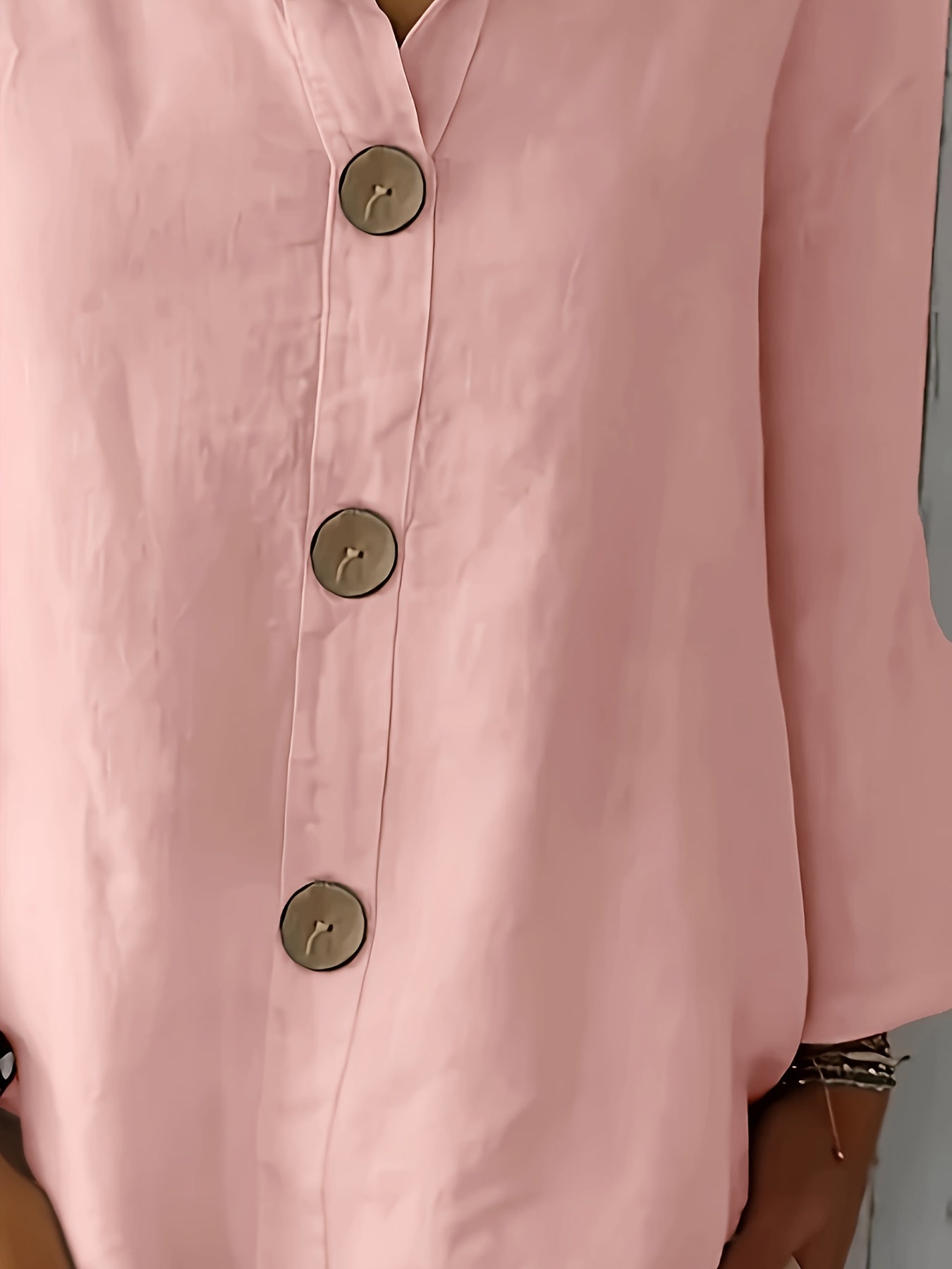 Women's Mint Green Button-Up Blouse - Loose Fit Non-Stretch Shirt, Elegant Casual Button Front for Everyday, Office, Vacation - Breathable All-Season Top, Versatile Shirt, Round Neckline, Durable Construction, Stylish Shirt,