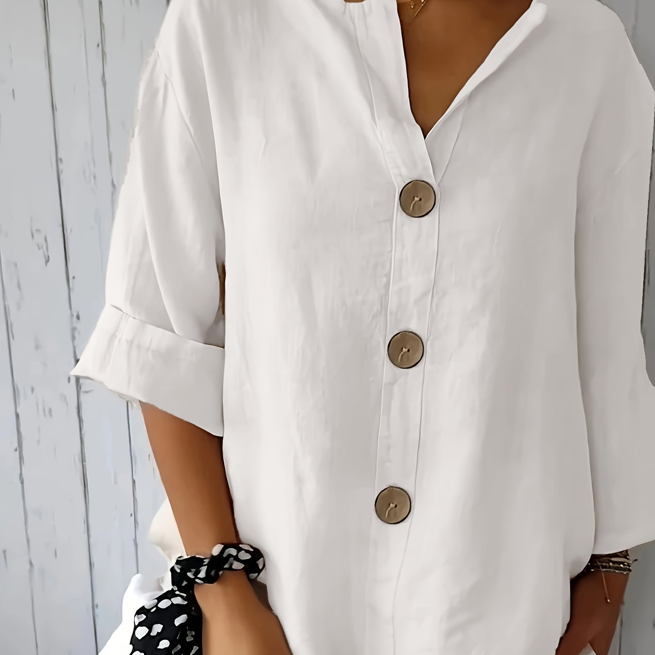 Women's Mint Green Button-Up Blouse - Loose Fit Non-Stretch Shirt, Elegant Casual Button Front for Everyday, Office, Vacation - Breathable All-Season Top, Versatile Shirt, Round Neckline, Durable Construction, Stylish Shirt,
