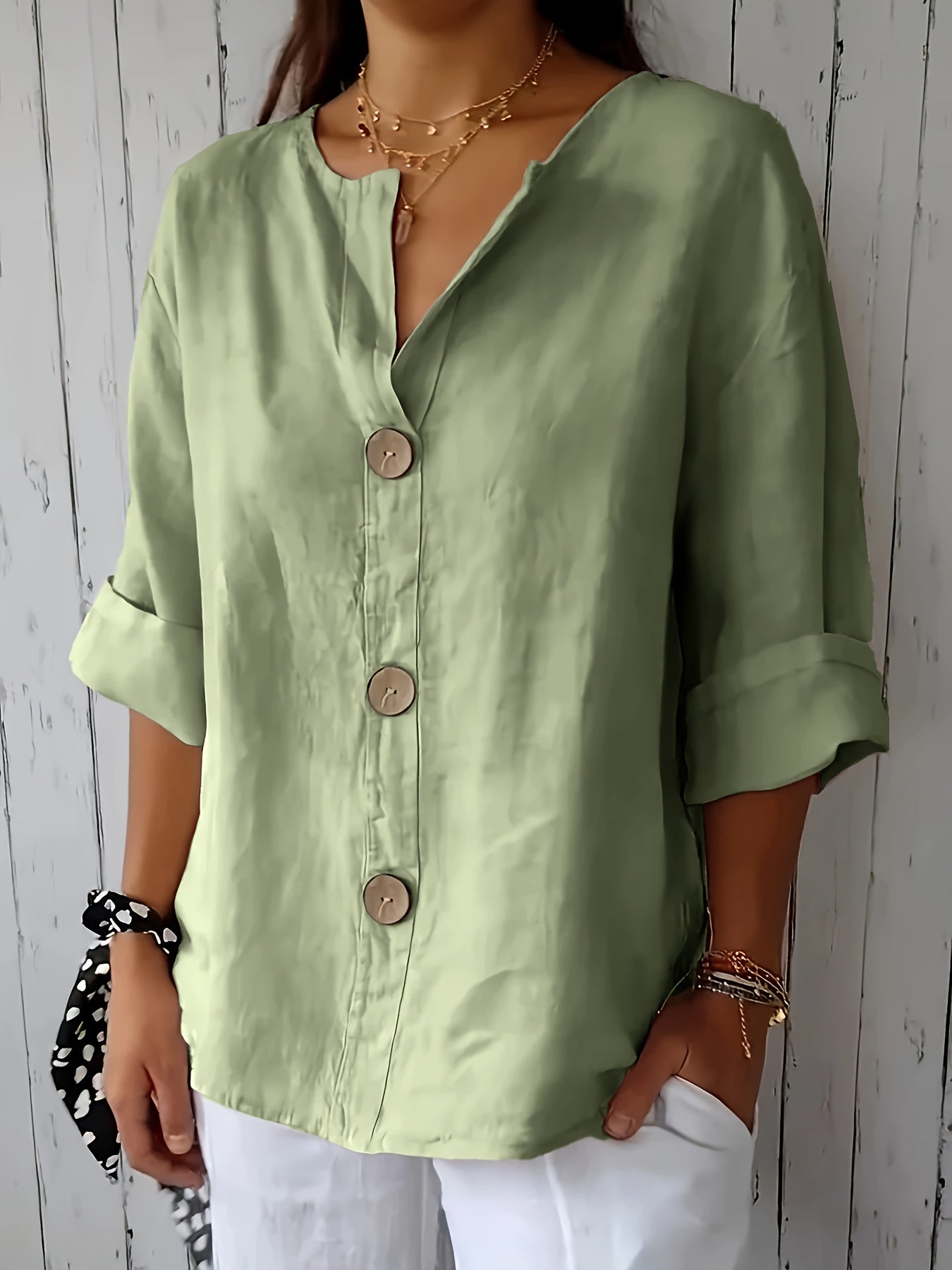 Women's Mint Green Button-Up Blouse - Loose Fit Non-Stretch Shirt, Elegant Casual Button Front for Everyday, Office, Vacation - Breathable All-Season Top, Versatile Shirt, Round Neckline, Durable Construction, Stylish Shirt,