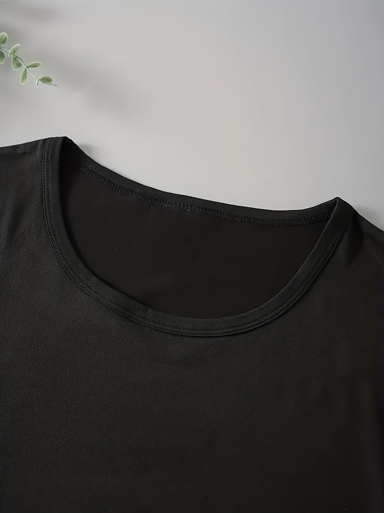 Avocado Cartoon Graphic Sports Tee, Casual Crew Neck Workout Fitness Short Sleeves Tops, Women's Activewear