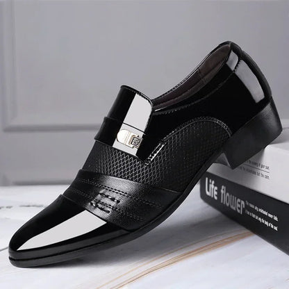 Men's Slip on Dress Shoes for Men Oxfords Fashion Business Dress male Shoes  Classic Leather Men's Suits   2025